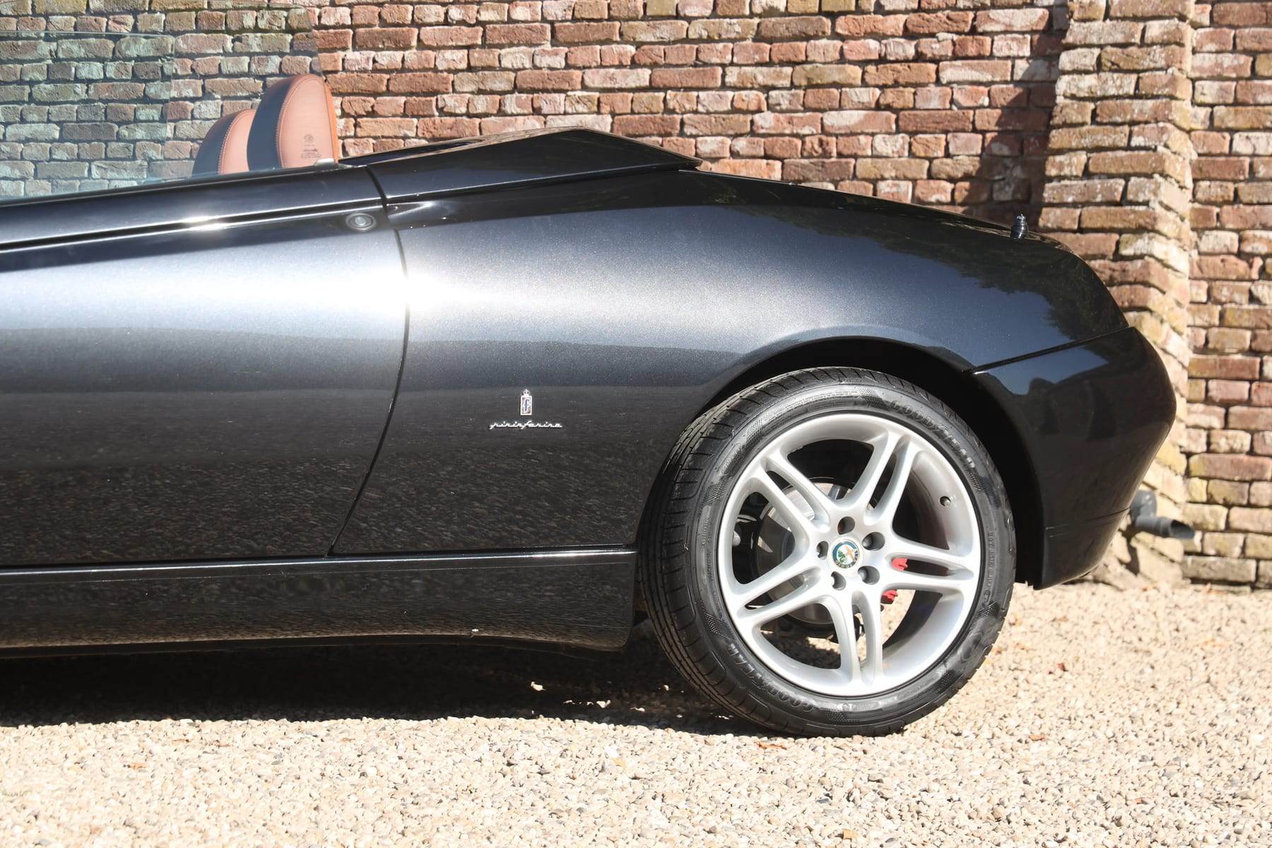 Alfa Romeo Spider, 2003 — photograph 13.