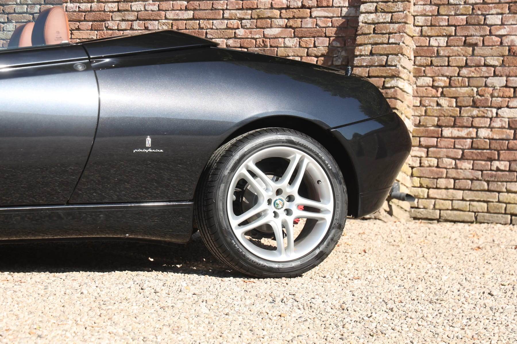 Alfa Romeo Spider, 2003 — photograph 15.
