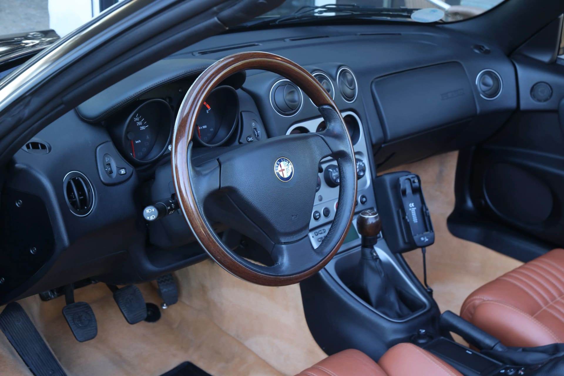Alfa Romeo Spider, 2003 — photograph 2.