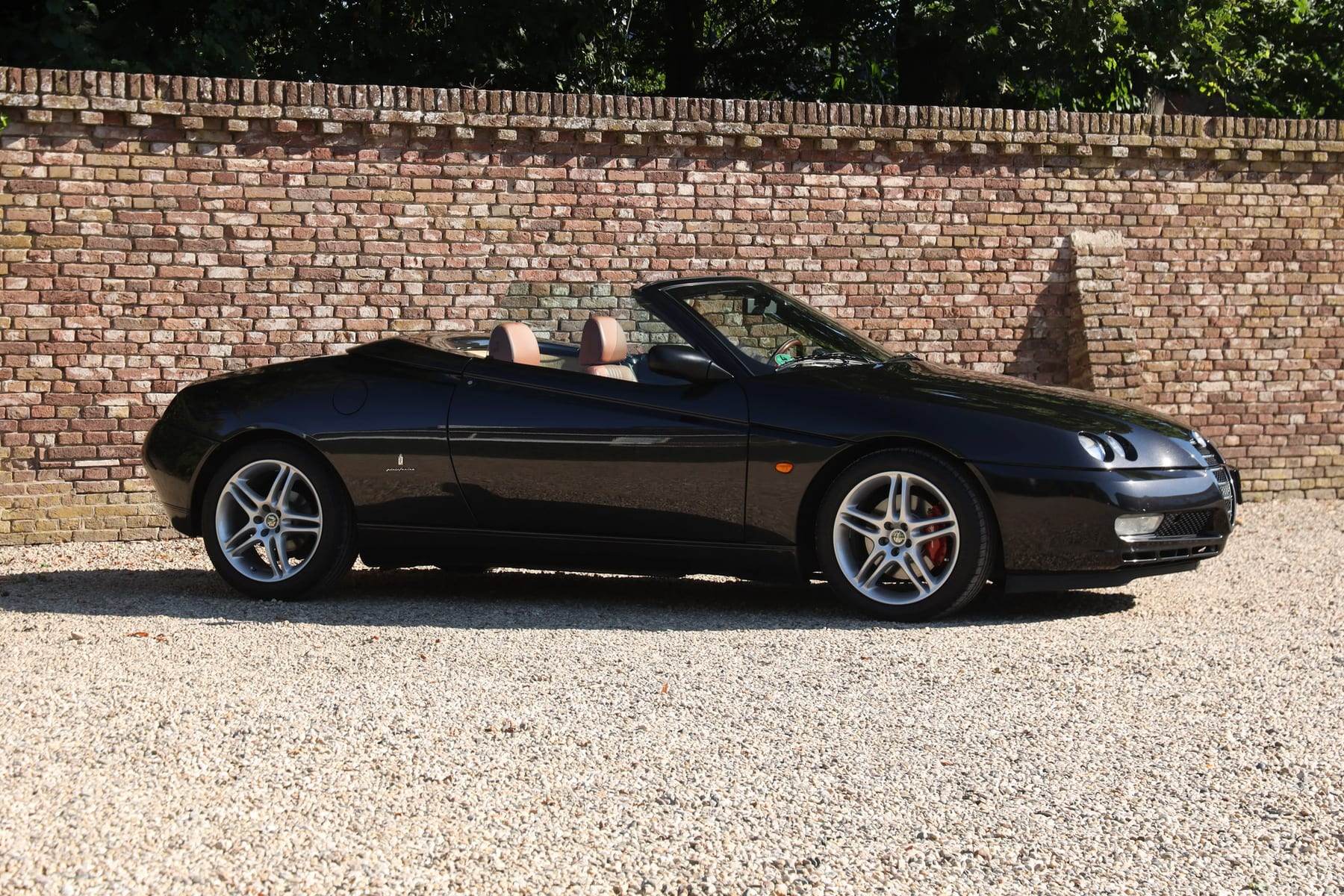 Alfa Romeo Spider, 2003 — photograph 20.