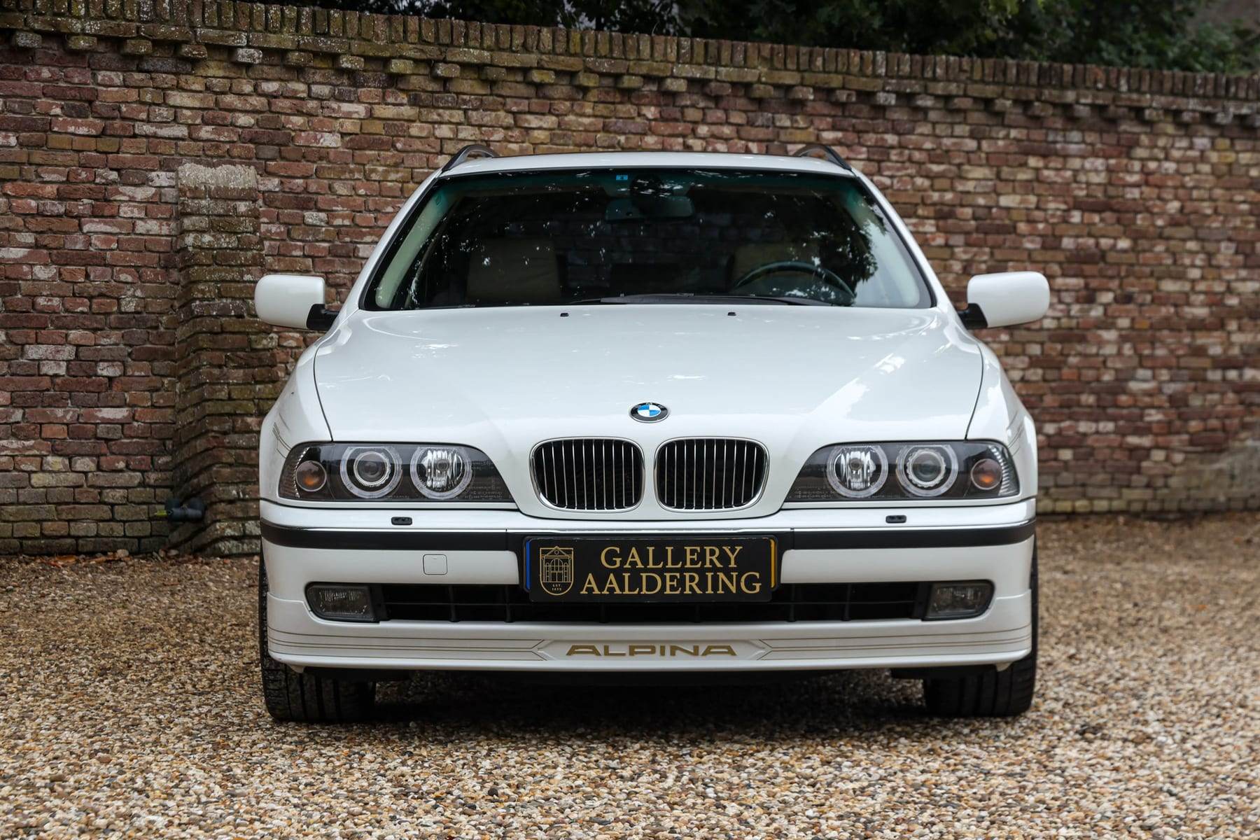 Alpina B10 V8 Touring, 2000 — photograph 5.