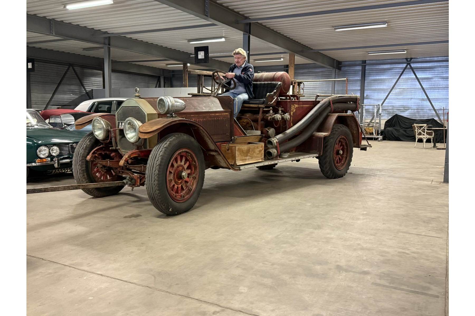 American LaFrance Type 75 Pumping Car, 1919 — photograph 2.