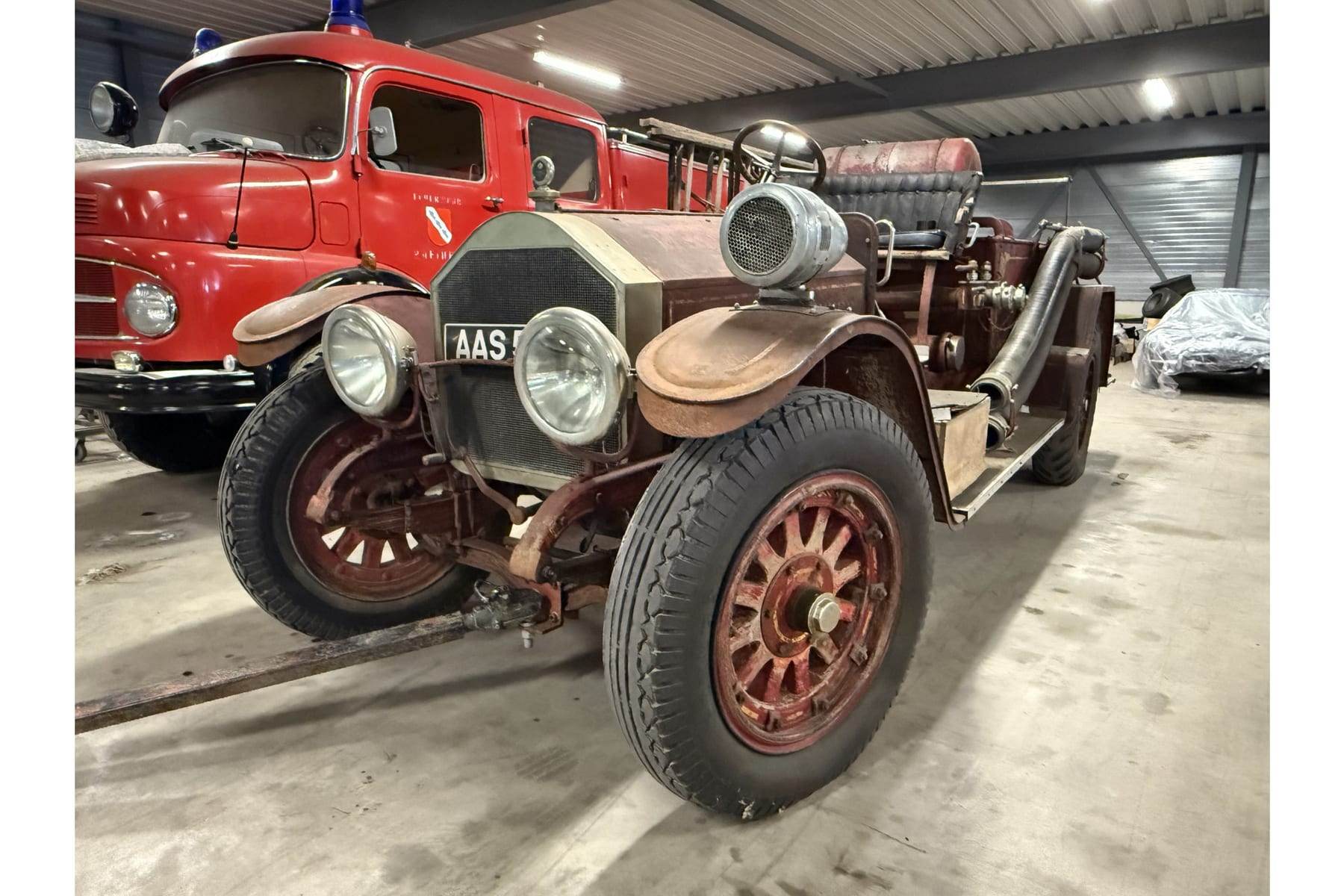 American LaFrance Type 75 Pumping Car, 1919 — photograph 3.
