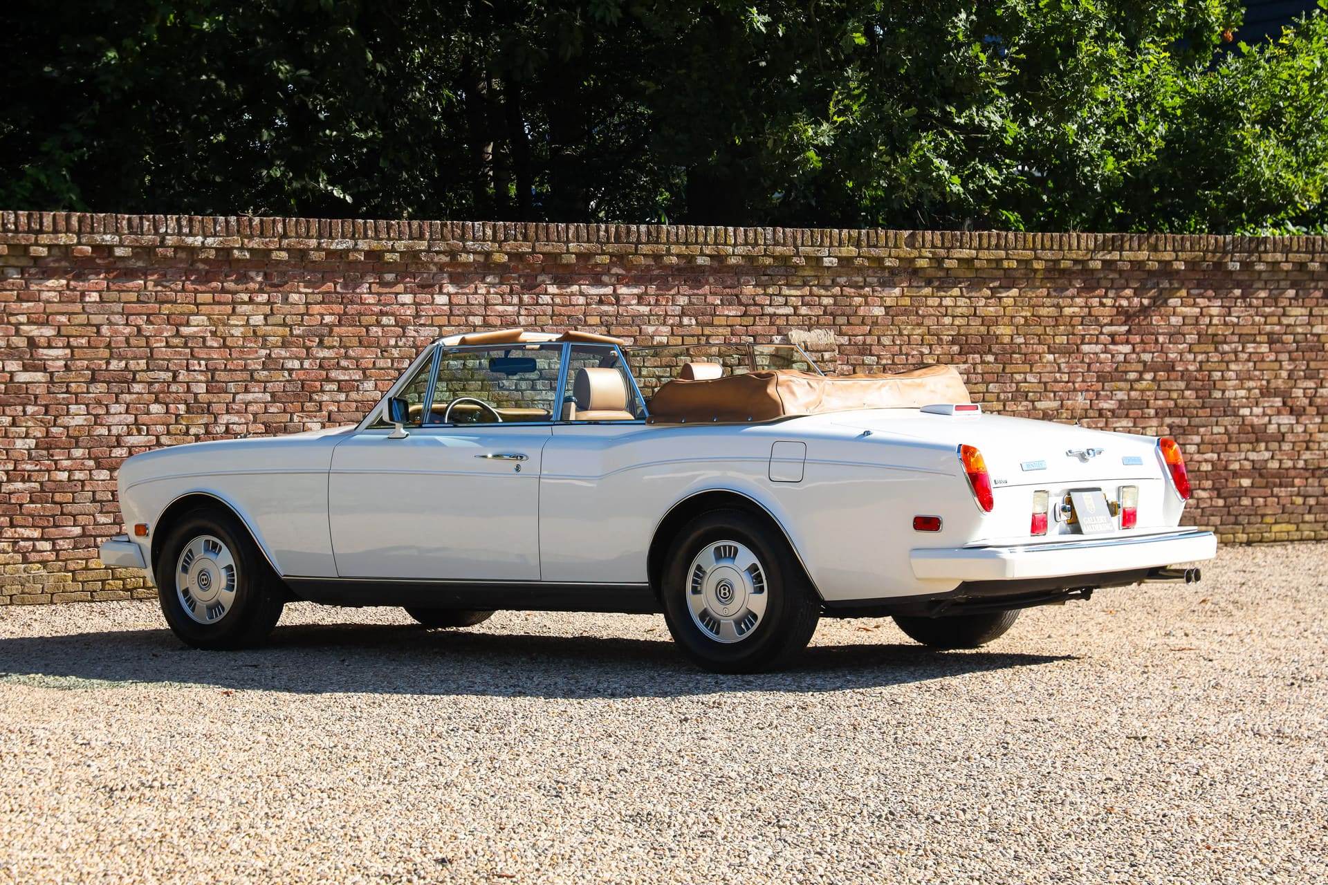 Bentley Continental IV Convertible, 1994, at Gallery Aaldering.