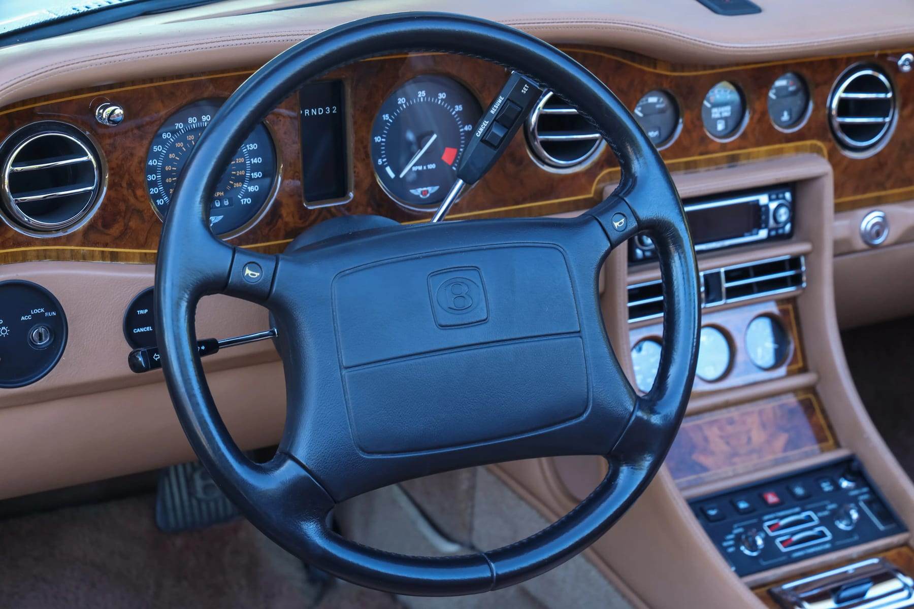 Bentley Continental IV, 1994 — photograph 10.