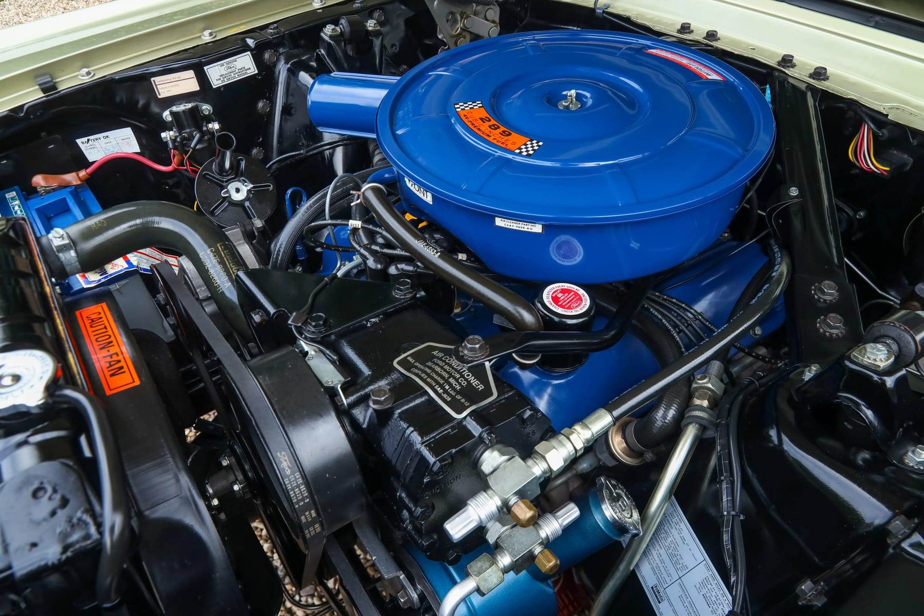 Ford Mustang, 1966 — photograph 18.