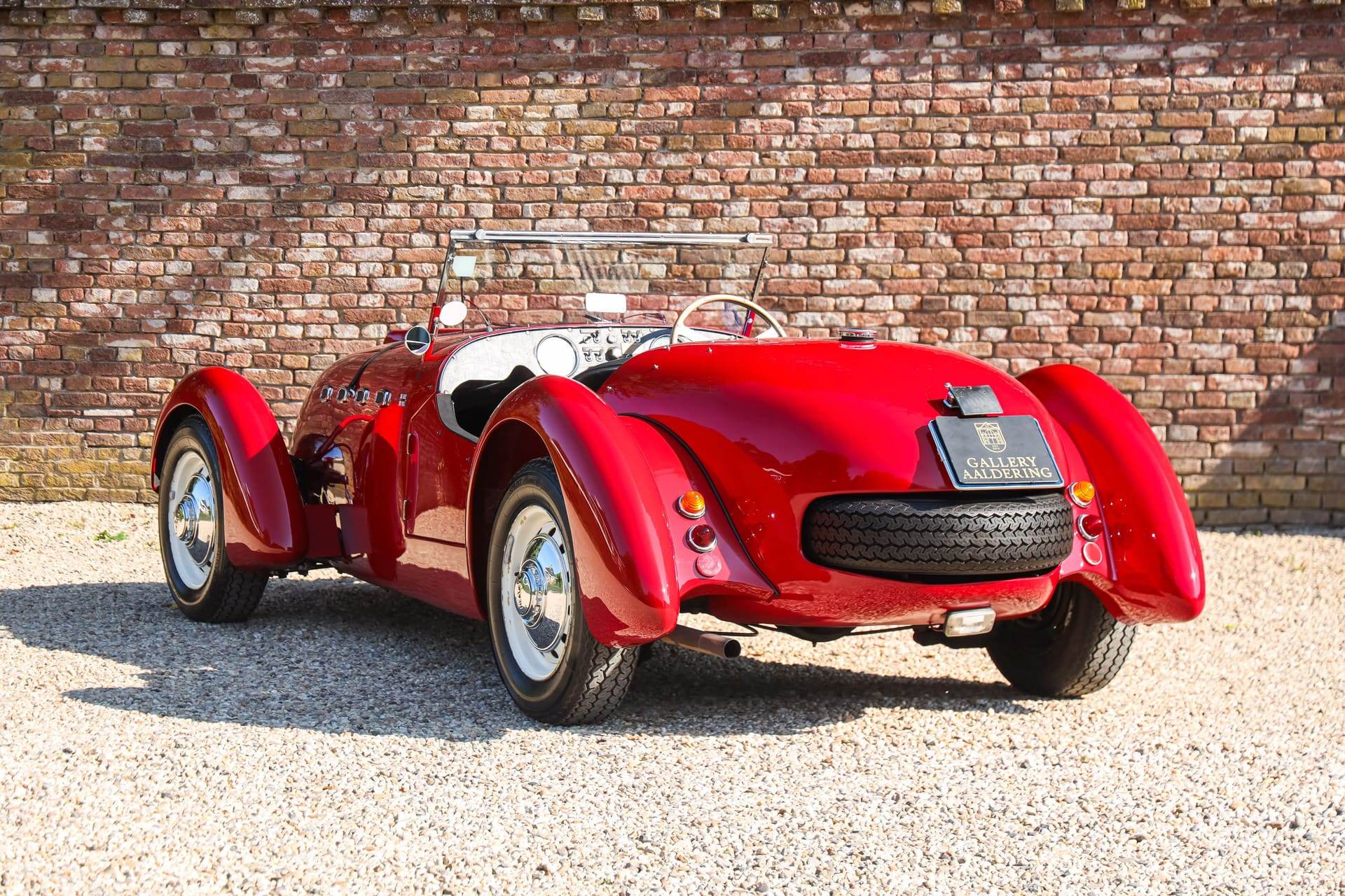 Healey Silverstone, 1950, at Gallery Aaldering.