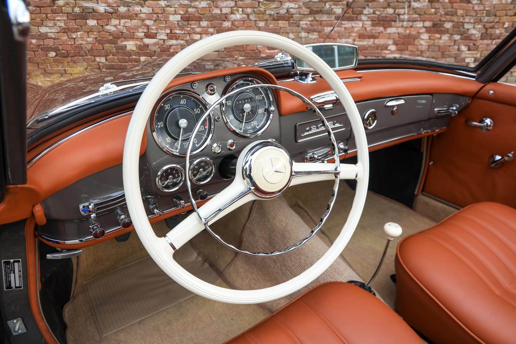 Mercedes-Benz 190 SL, 1960 — photograph 17.