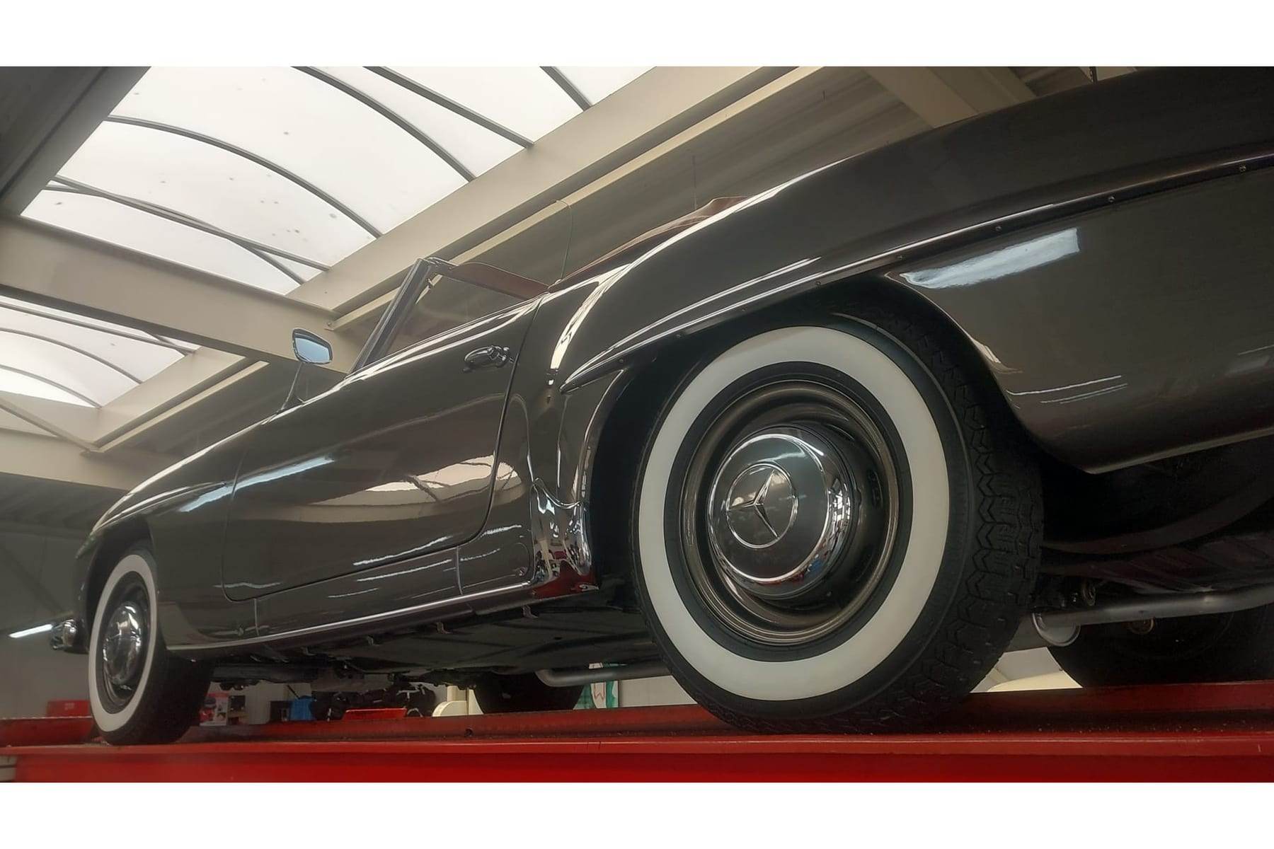 Mercedes-Benz 190 SL, 1960 — photograph 7.