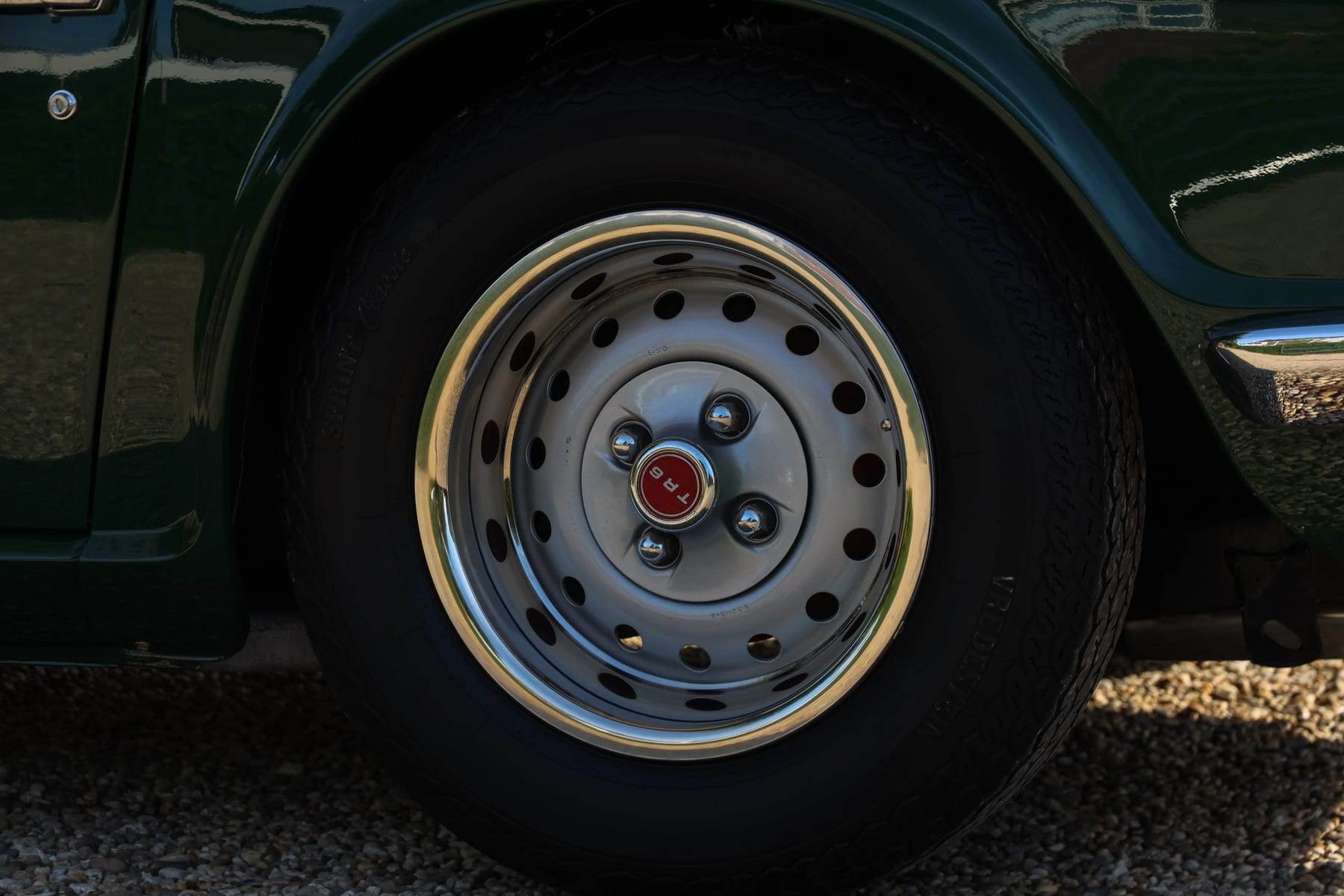 Triumph TR6, 1976 — photograph 12.