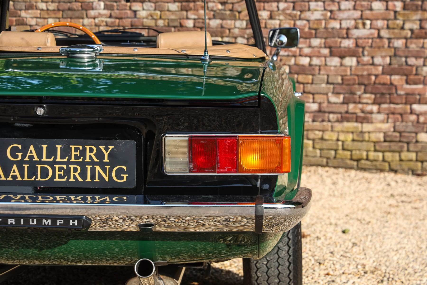 Triumph TR6, 1976 — photograph 15.