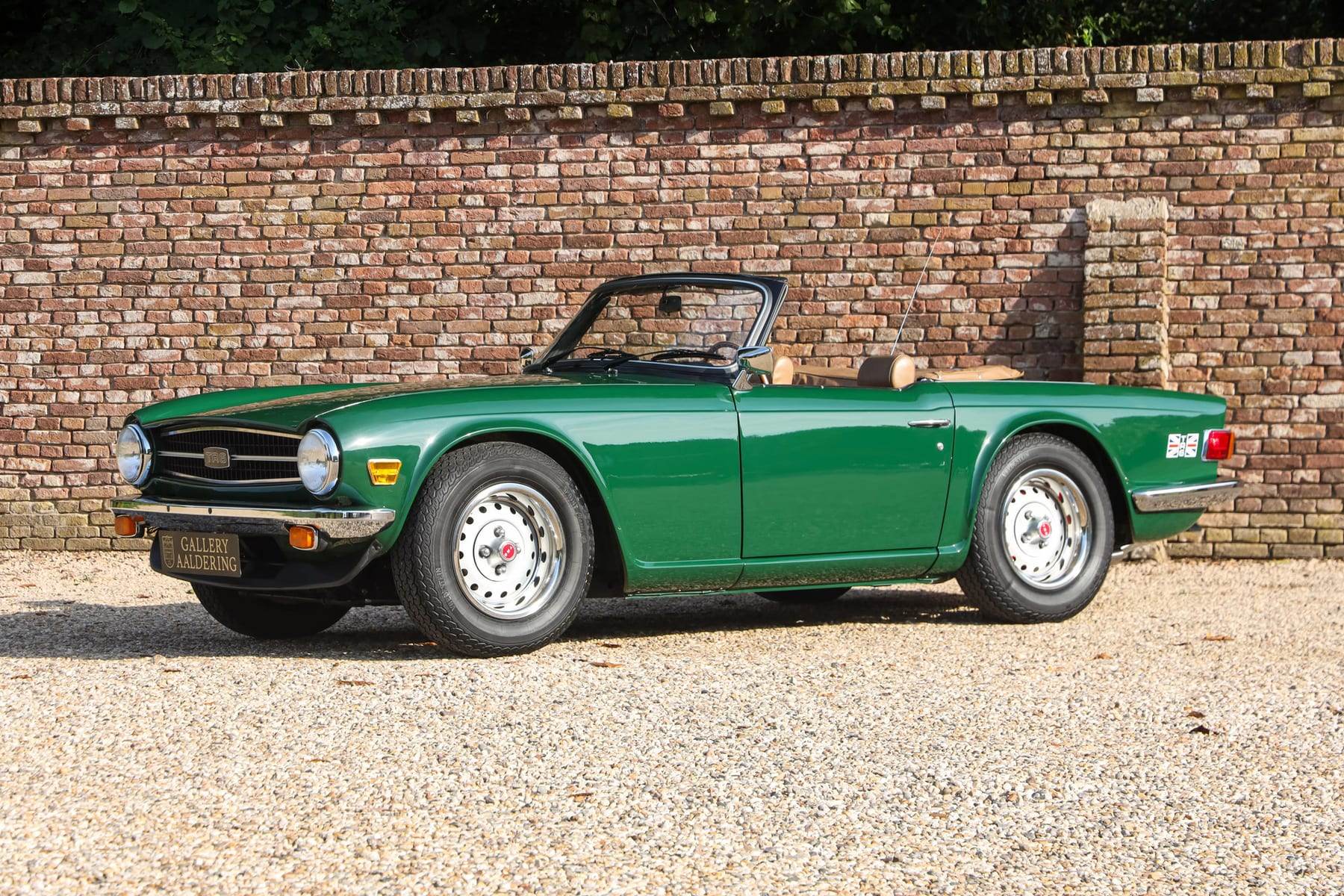 Triumph TR6, 1976 — photograph 20.