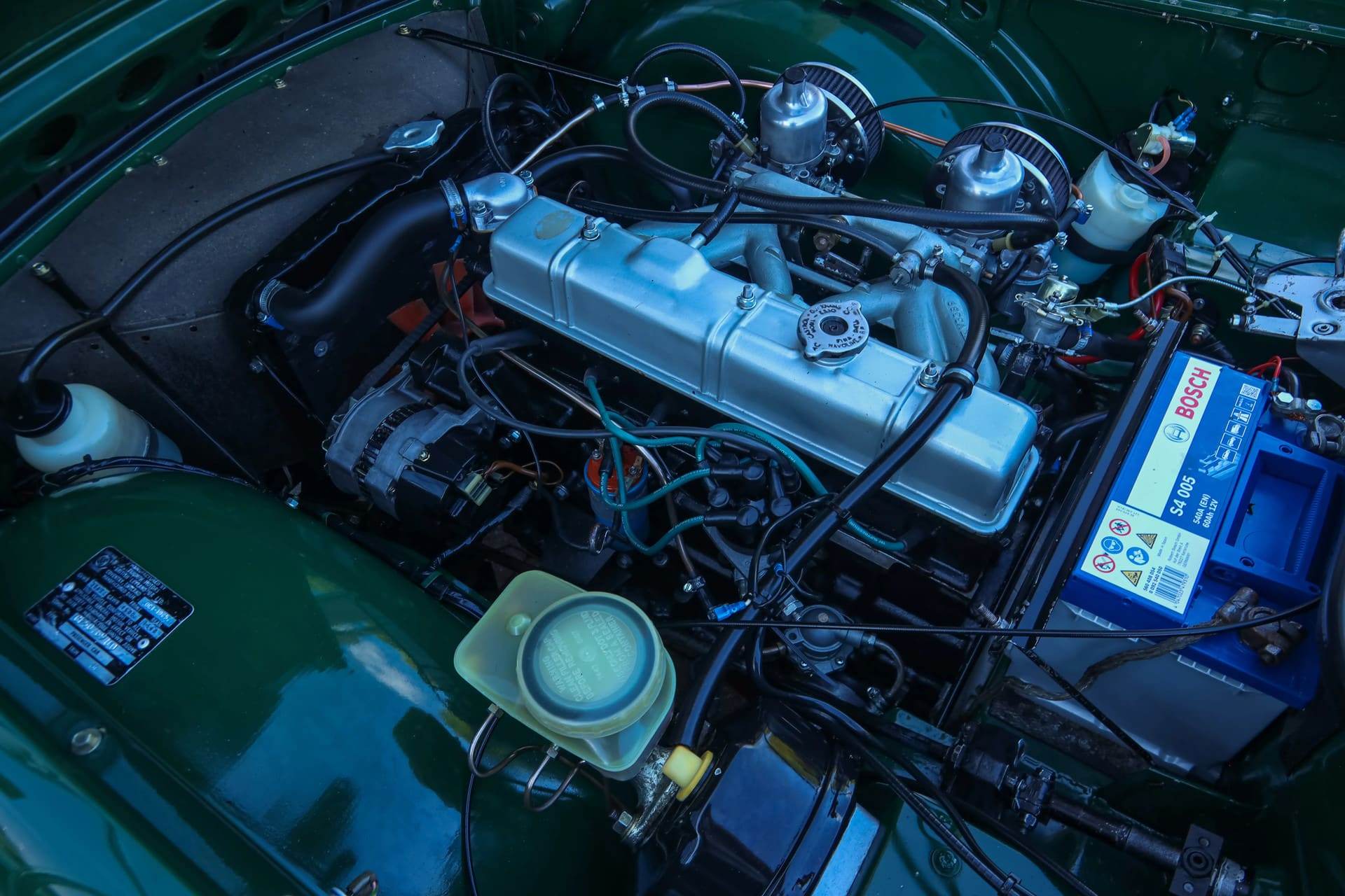 Triumph TR6, 1976 — photograph 3.